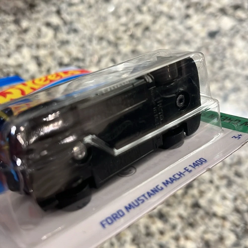 Hot Wheels Ford Mustang Mach E 1400 Treasure Hunt 2024 new Mattel toy car